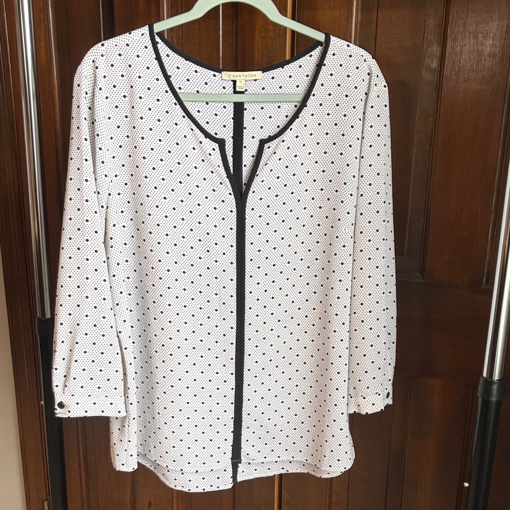 41 Hawthorn White Blouse with Black polka dots Accents